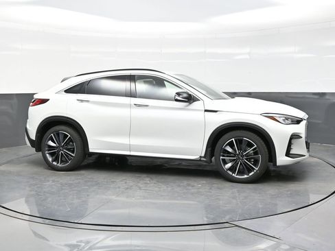 Used 2025 INFINITI QX55 Luxe w/ Cargo Package AWD/4WD image 8