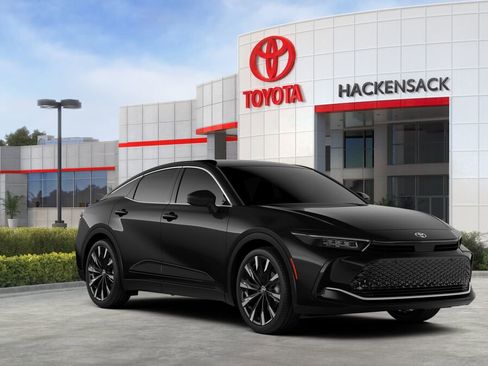 New 2026 Toyota Crown Platinum image 15