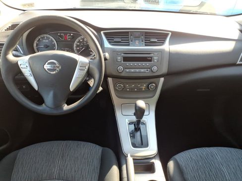 Used 2014 Nissan Sentra SV image 7