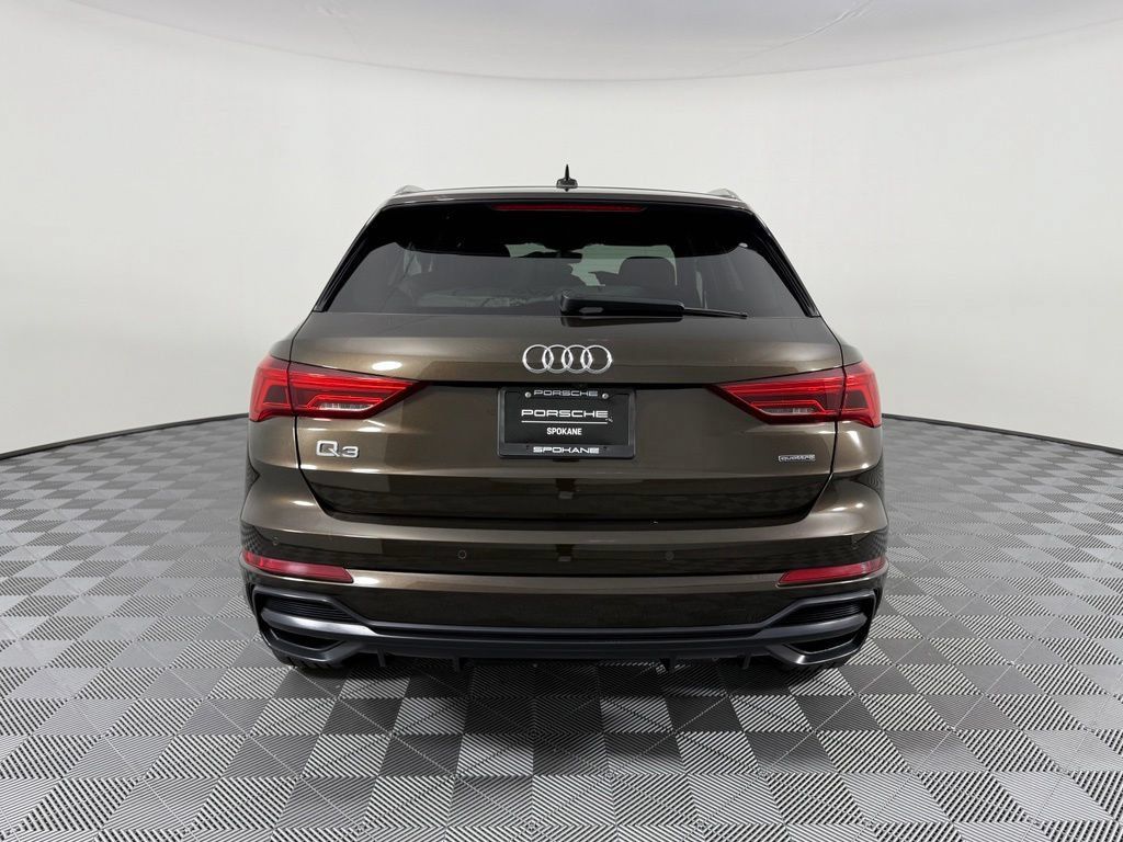 Used 2020 Audi Q3 2.0T Prestige AWD/4WD image 8