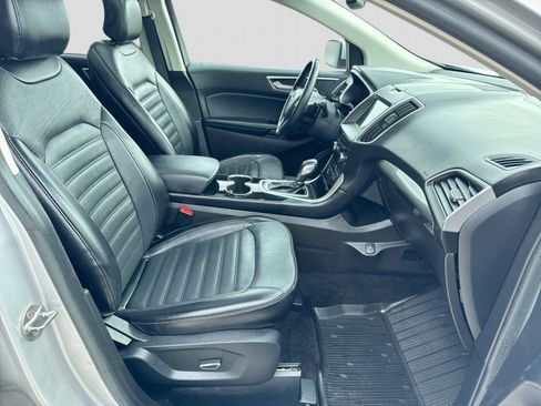 Used 2017 Ford Edge SEL w/ Equipment Group 201A AWD/4WD image 7