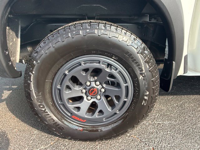 Used 2026 Nissan Frontier PRO-4X AWD/4WD image 11