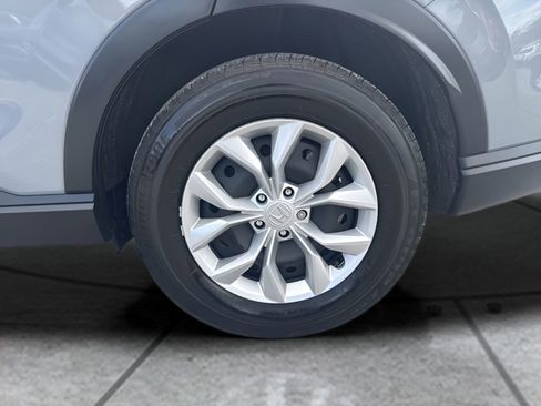 Used 2025 Honda CR-V LX image 28