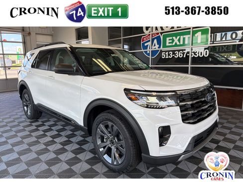 New 2026 Ford Explorer Active w/ Active Comfort Package AWD/4WD image 1