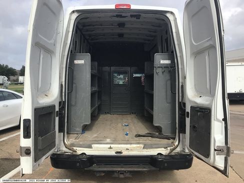 Used 2021 Nissan NV 2500 SV w/ Navigation Package RWD image 11