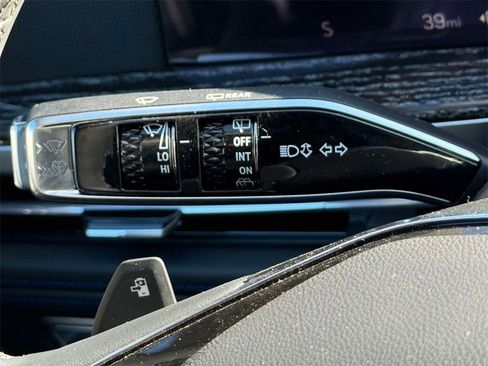 New 2025 Cadillac Escalade IQ Luxury 1 image 19