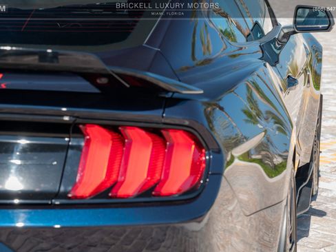 Used 2021 Ford Mustang Shelby GT500 w/ Technology Package image 51