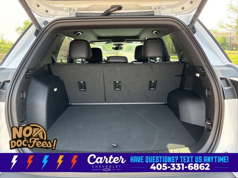 New 2026 Chevrolet Equinox RS w/ Convenience Package III FWD image 12