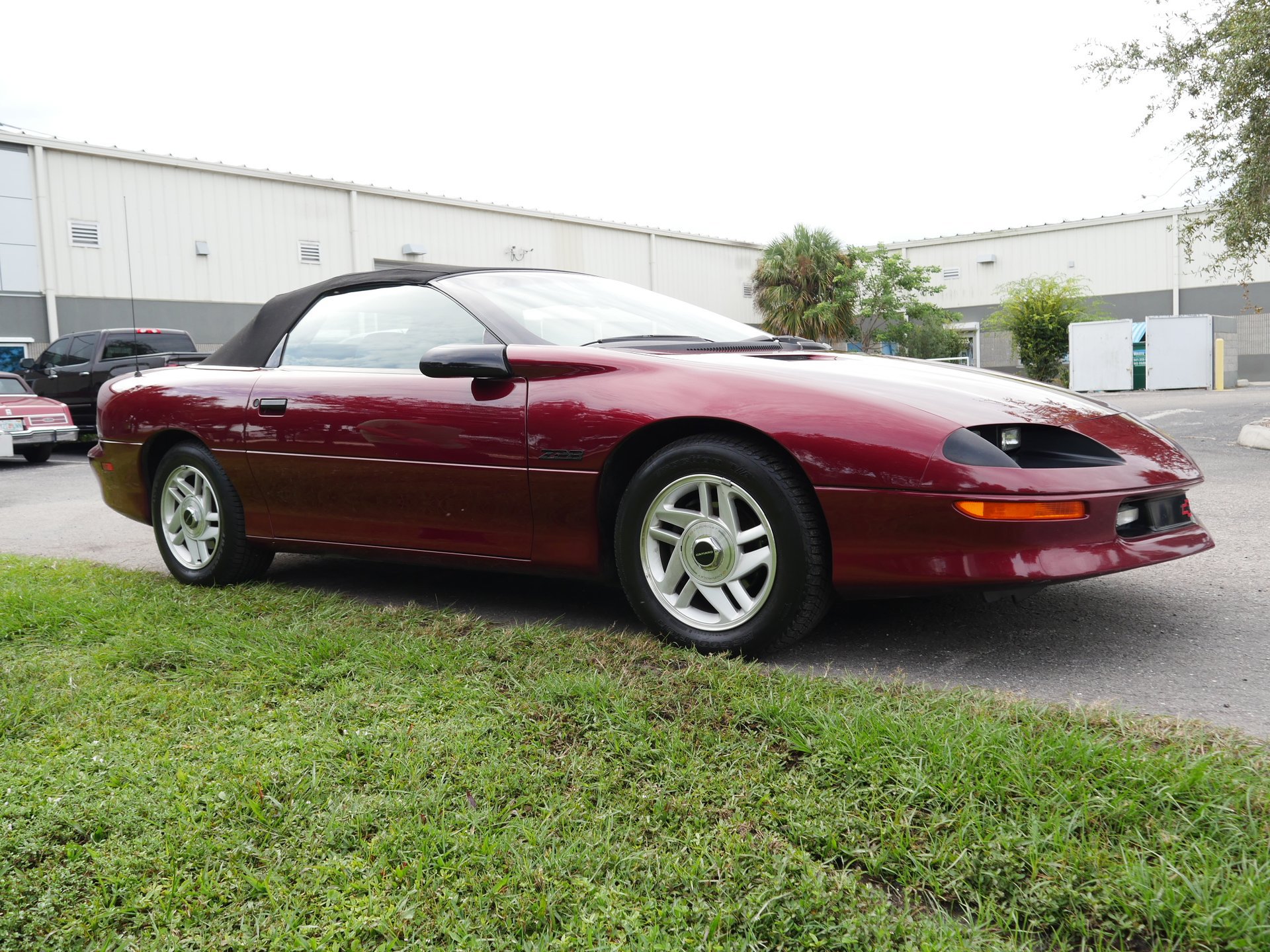 Used 1994 Chevrolet Camaro Z28 RWD image 17