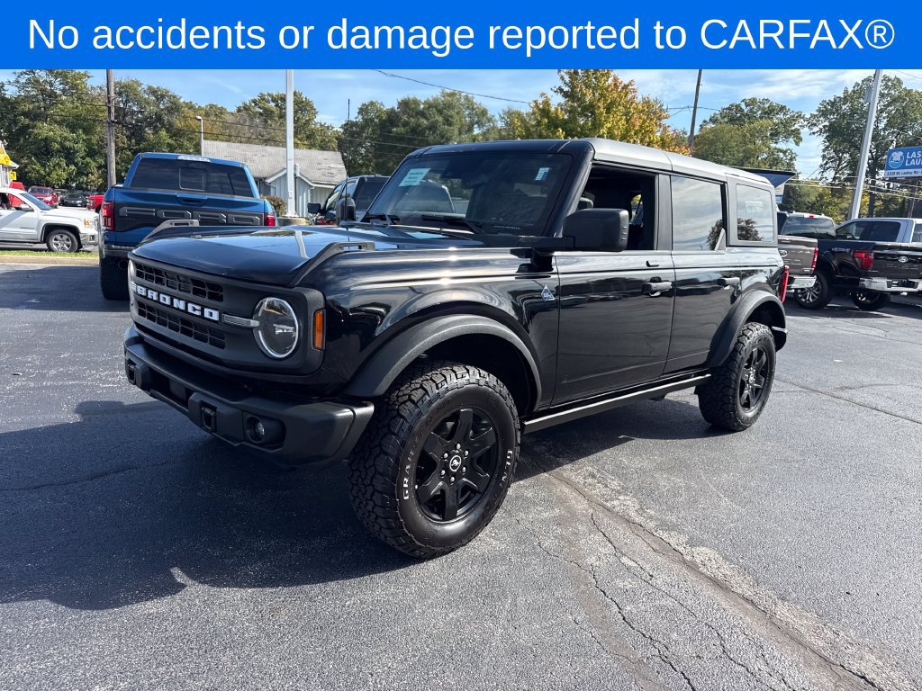 Used 2023 Ford Bronco Black Diamond AWD/4WD image 2