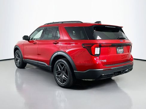 New 2026 Ford Explorer ST-Line w/ ST-Line Street Pack image 11