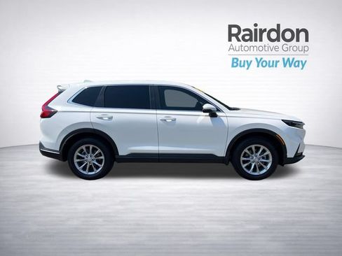 Used 2025 Honda CR-V EX image 8