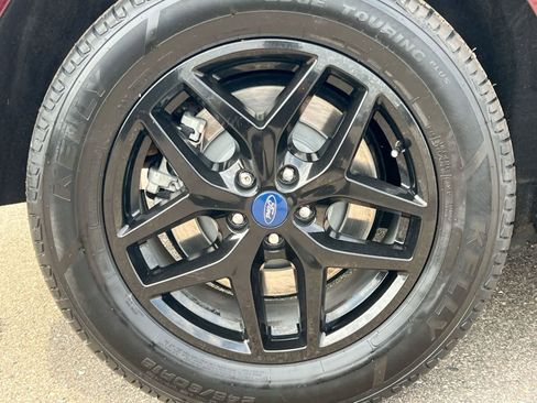 Used 2021 Ford Edge SEL w/ Convenience Package image 14