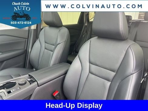 New 2025 Nissan Rogue SL w/ Tech Package image 5