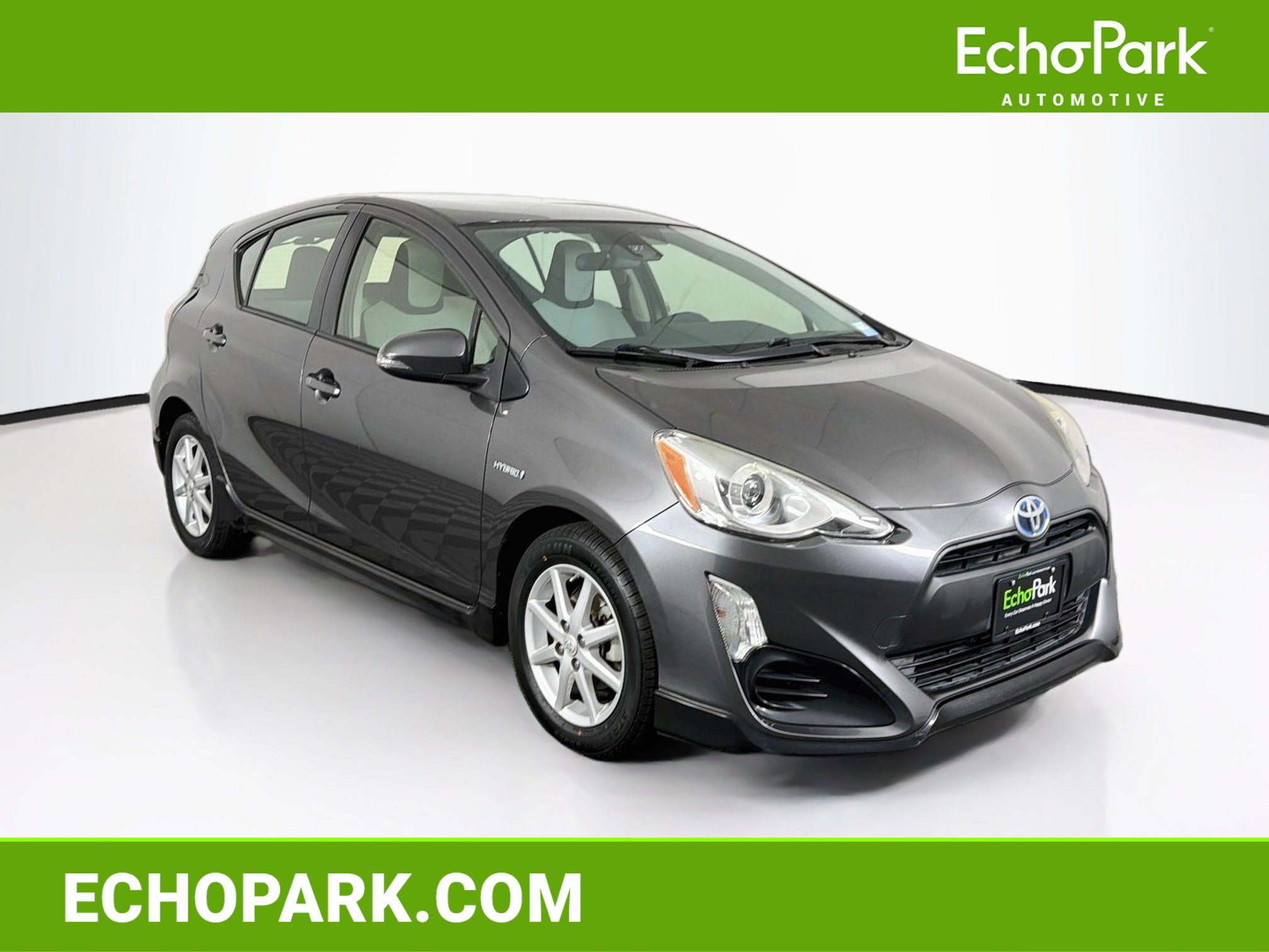 Used 2017 Toyota Prius C One FWD image 1