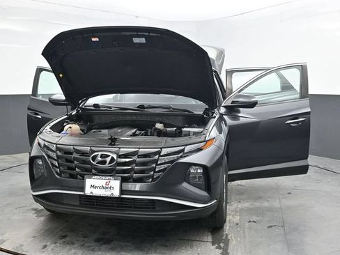 Used 2022 Hyundai Tucson SE AWD/4WD image 40