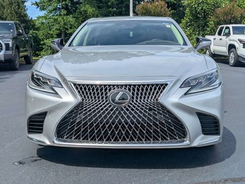 Used 2018 Lexus LS 500 w/ Interior Upgrade Package RWD image 11
