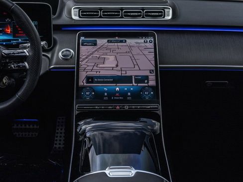 Used 2024 Mercedes-Benz S 63 AMG S image 18