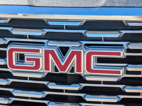 Used 2019 GMC Terrain Denali w/ LPO, Floor Liner Package image 14