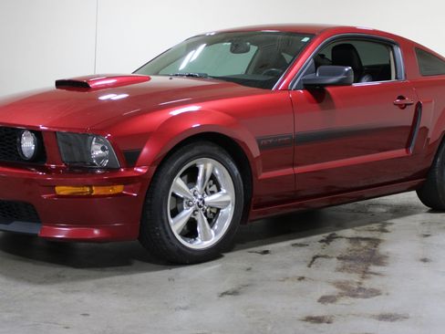 Used 2007 Ford Mustang GT RWD image 22