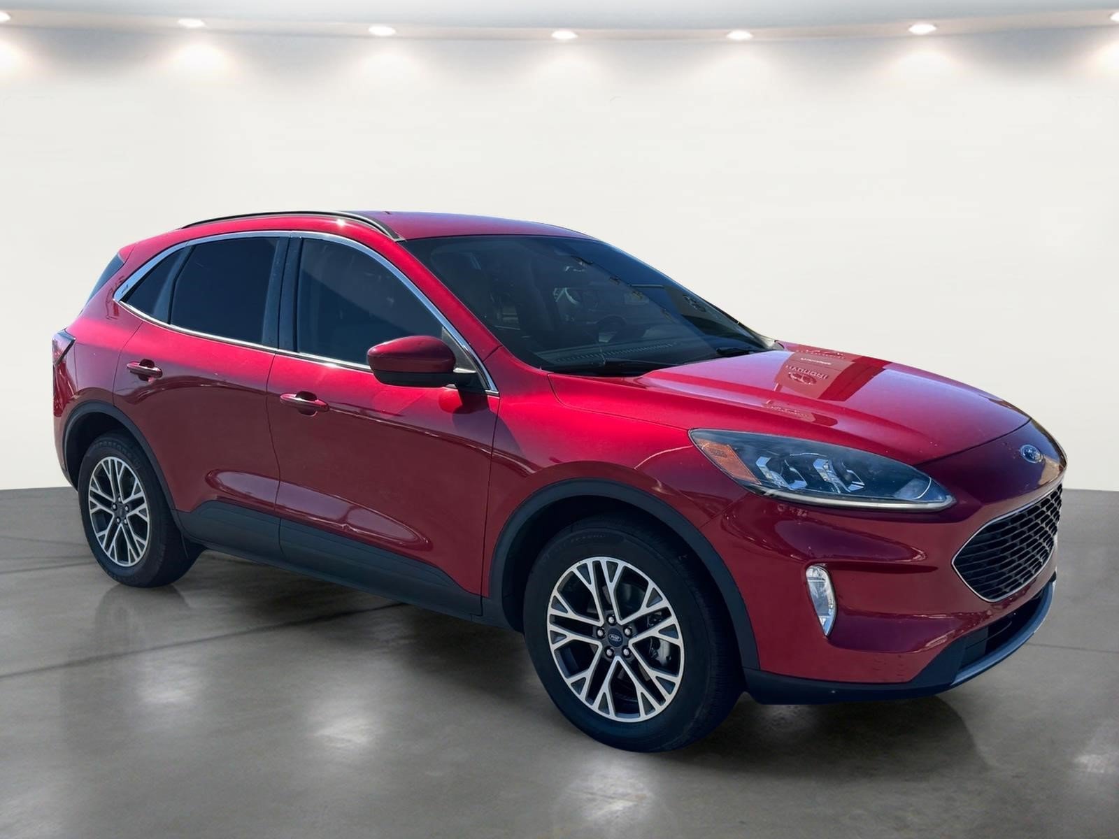 Used 2020 Ford Escape SEL AWD/4WD image 2