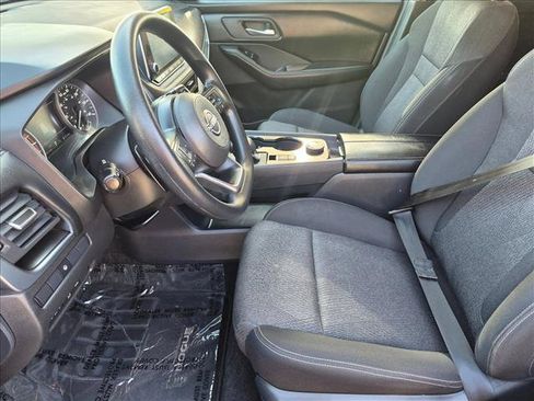 Used 2024 Nissan Rogue SV AWD/4WD image 15