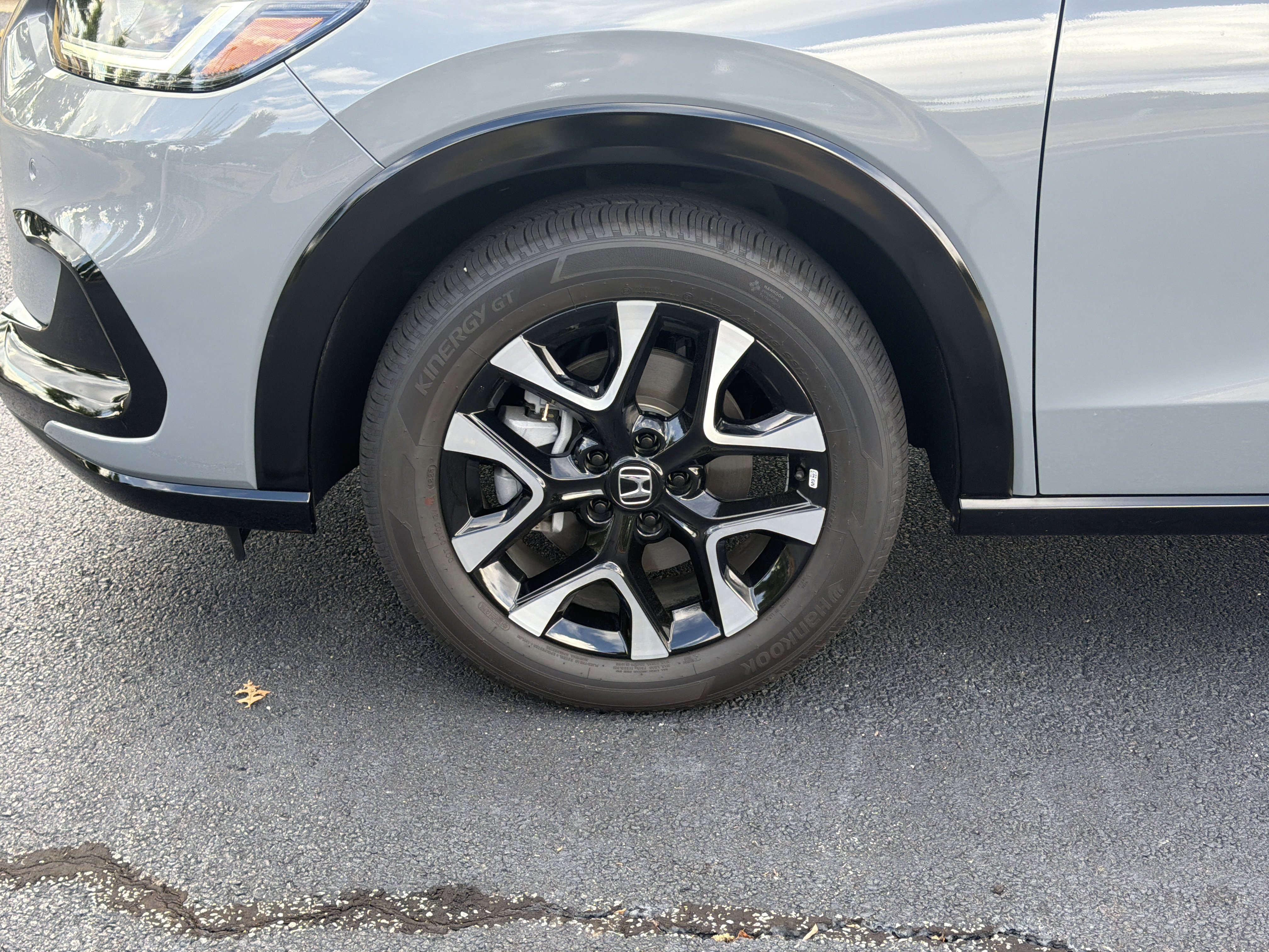 Certified 2027 Honda HR-V EX-L image 33