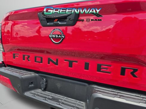 Used 2026 Nissan Frontier SV w/ SV Convenience Package RWD image 29