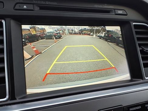 Used 2015 Hyundai Sonata Limited w/ Option Group 05 image 13