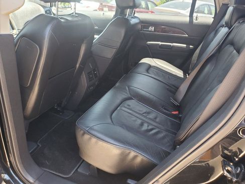 Used 2015 Lincoln MKX AWD w/ Equipment Group 102A image 14