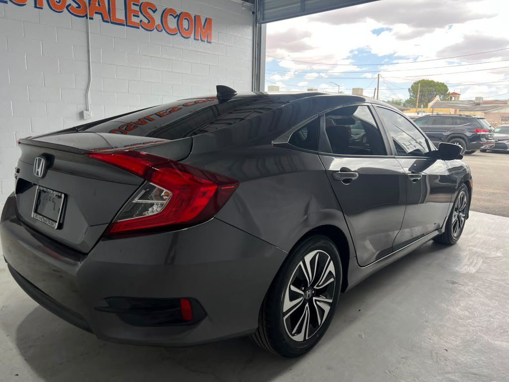Used 2017 Honda Civic EX-T image 5