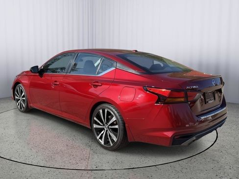 Used 2020 Nissan Altima 2.5 SR FWD image 5