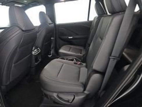 Used 2026 Lexus TX 500h AWD image 10