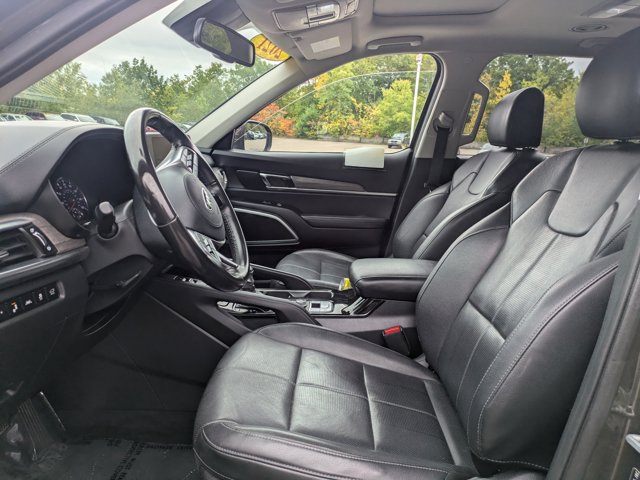 Used 2021 Kia Telluride EX w/ EX Premium Package FWD image 15