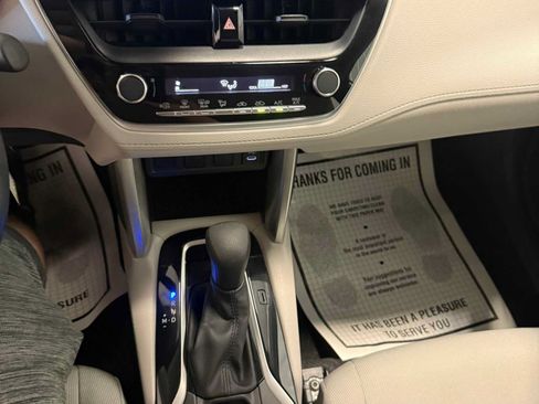Certified 2023 Toyota Corolla Cross L AWD/4WD image 36
