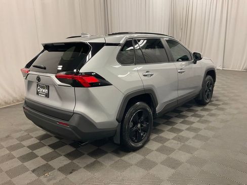 Used 2025 Toyota RAV4 XLE w/ Convenience Package image 2