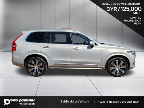 Used 2024 Volvo XC90 T8 Ultimate w/ Lounge Package AWD/4WD image 24