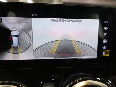 Used 2022 Mercedes-Benz GLB 250 4MATIC image 71