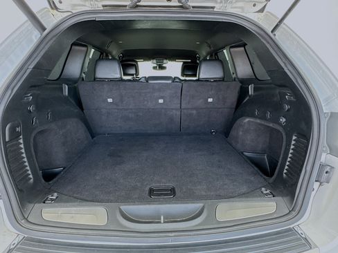 Used 2018 Jeep Grand Cherokee Limited RWD image 17