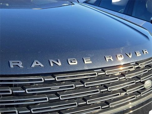 Used 2023 Land Rover Range Rover First Edition image 10