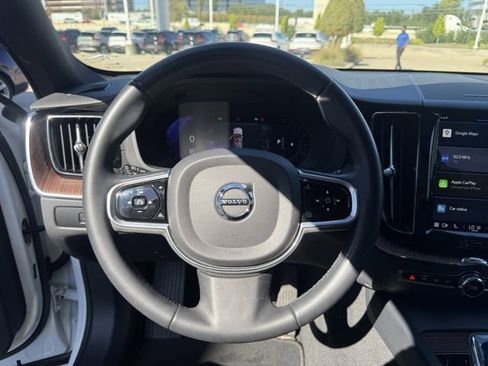 Certified 2023 Volvo XC60 B5 Ultimate image 25