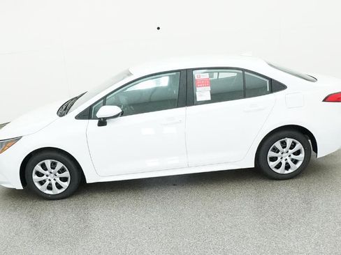 New 2026 Toyota Corolla LE image 31