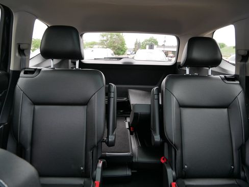 Used 2021 Volkswagen Atlas SEL AWD/4WD image 13