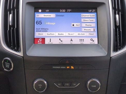 Used 2019 Ford Edge SEL w/ Equipment Group 201A image 18