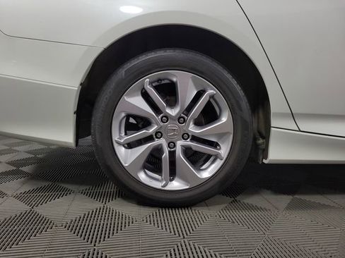 Used 2020 Honda Accord LX image 11