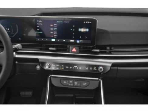 Certified 2026 Kia Carnival SX Prestige FWD image 12