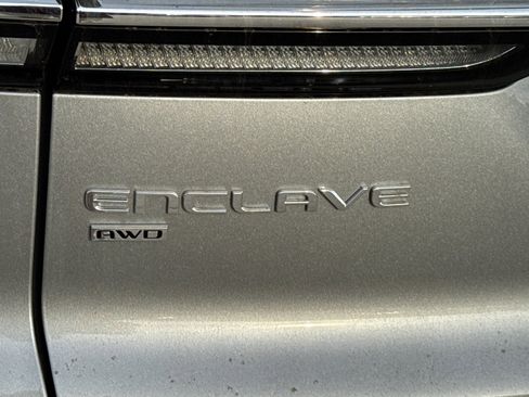 New 2026 Buick Enclave Avenir w/ Super Cruise Package image 12