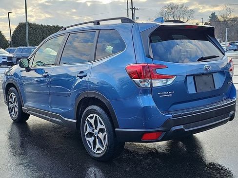 Used 2021 Subaru Forester Premium image 4