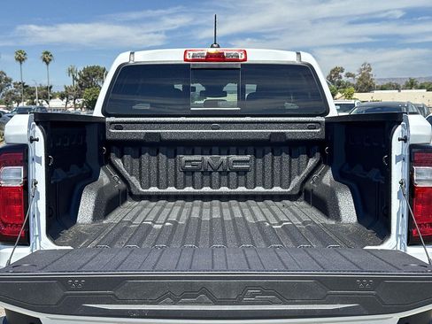 New 2026 GMC Canyon Elevation w/ Technology Package AWD/4WD image 26