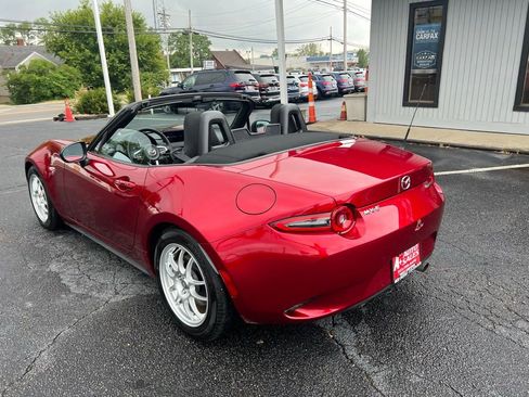 Used 2024 MAZDA MX-5 Miata Sport image 29